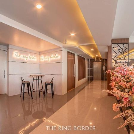 The Ring Border Hotel Ban Khlong Phruan Eksteriør billede
