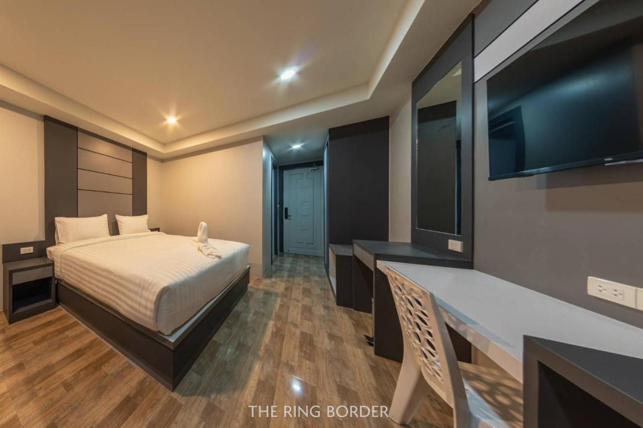 The Ring Border Hotel Ban Khlong Phruan Eksteriør billede