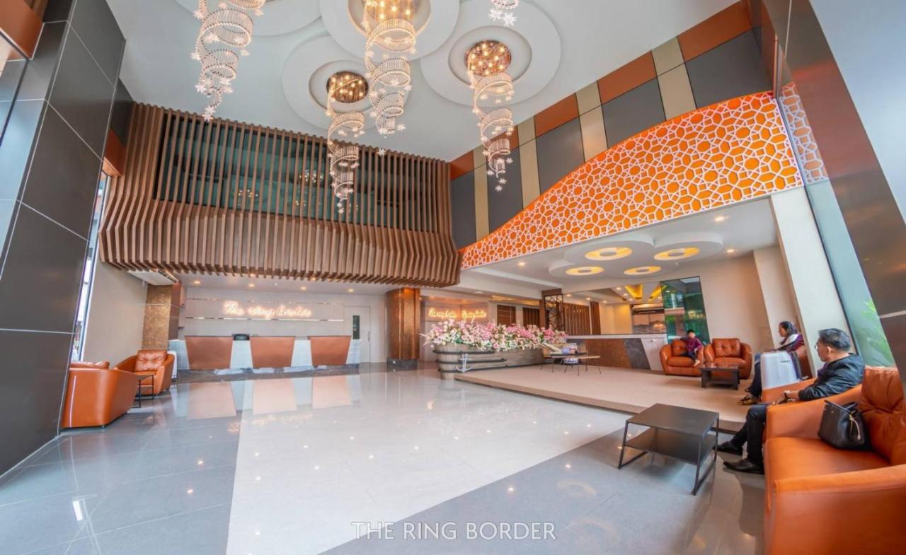 The Ring Border Hotel Ban Khlong Phruan Eksteriør billede
